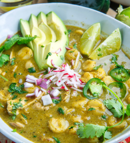 Pozole de pollo